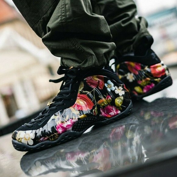 nike air foamposite rose gold